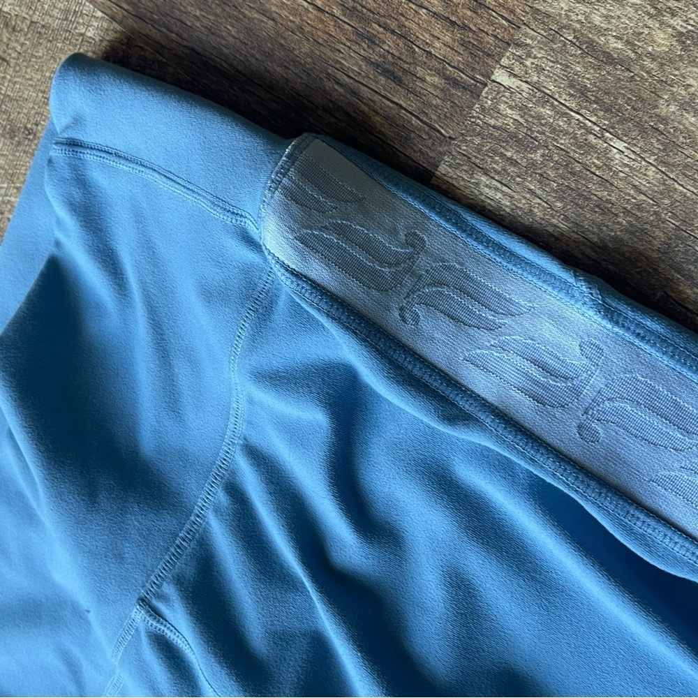 Power Hold Fabletics Athletic Leggings - Picture 4 of 6